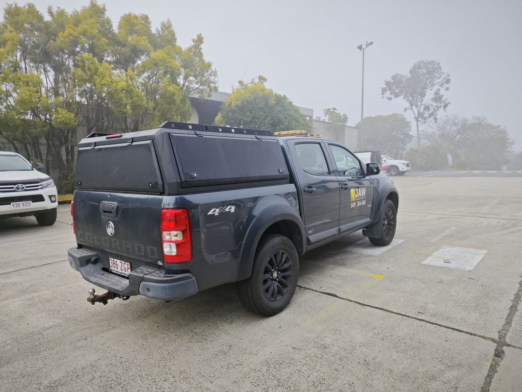 Tub Canopy vs Traditional Canopy: Which Ute Canopy Is Better for Your Australian Lifestyle? 1 Tub Canopy