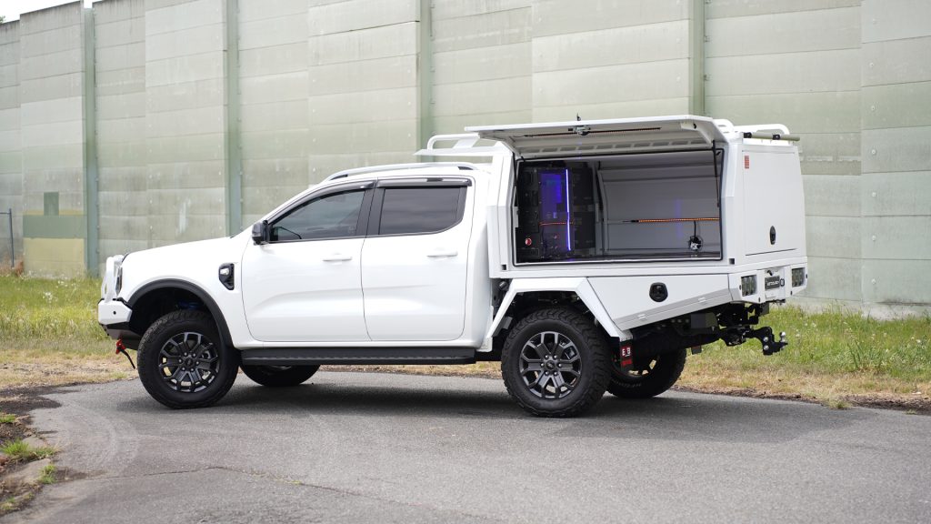 Why EZ Toolbox Canopy & Tray Combos Outlast the Rest ? — Strength, Style, and Smarter Design 2 1 2